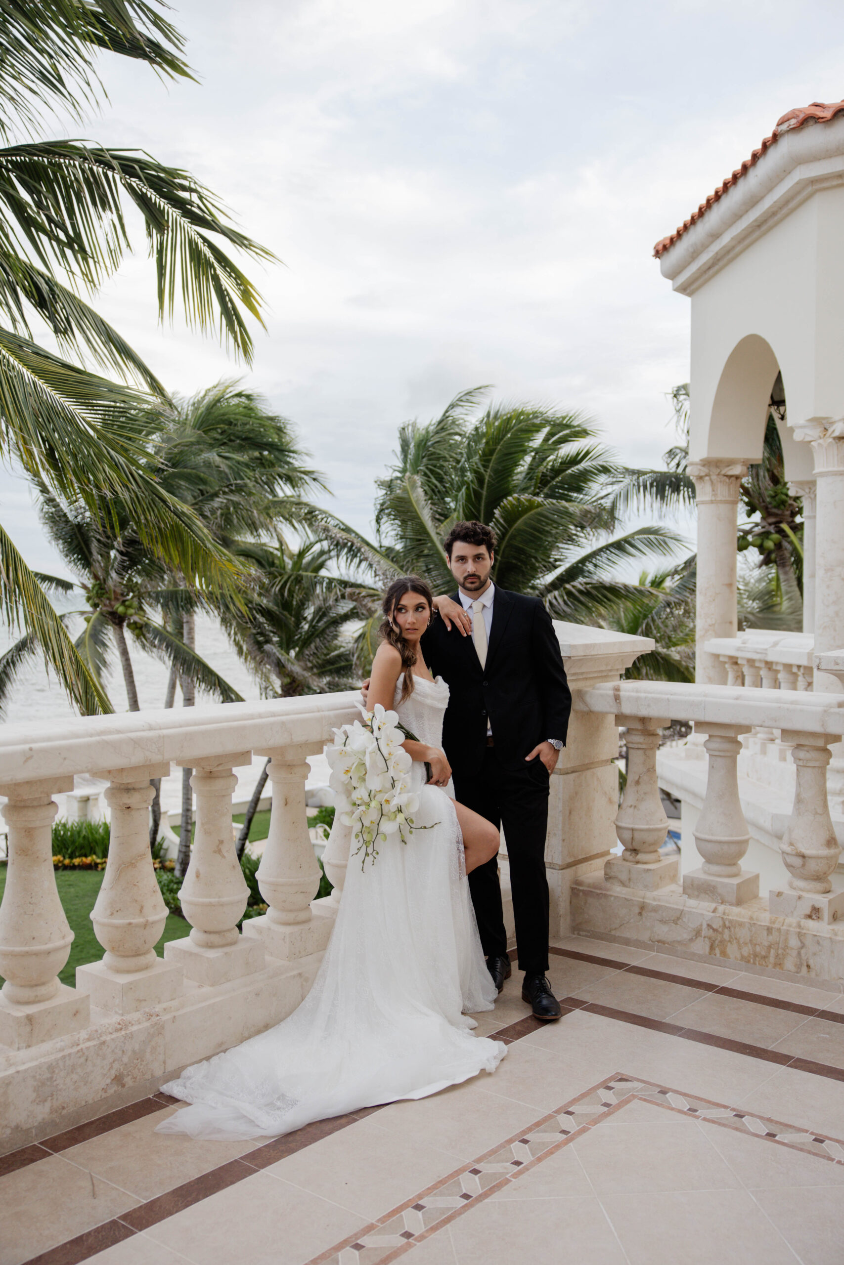 stunning bride and groom portraits from a beautiful Villa La Joya wedding day
