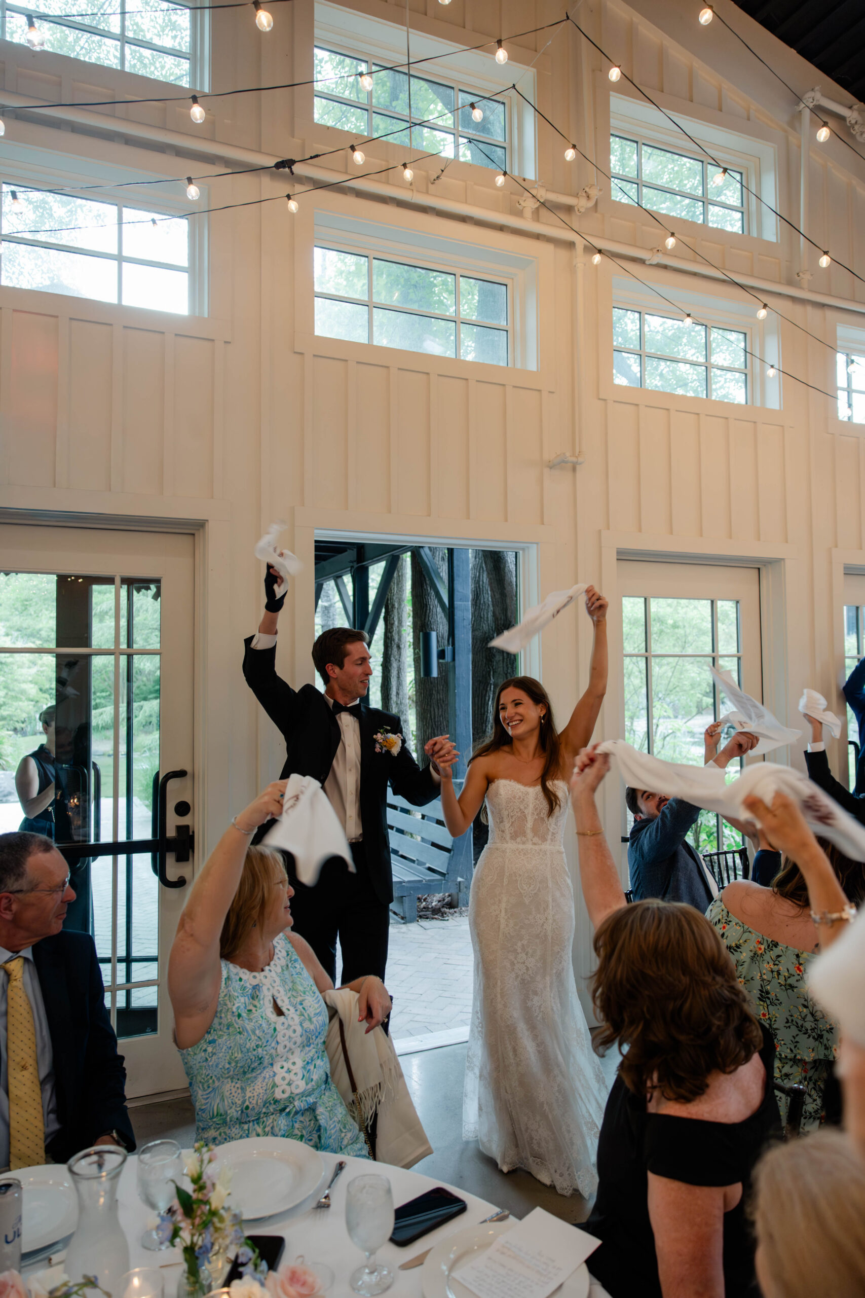 documentary style photos from a rowdy wedding reception in Georgia