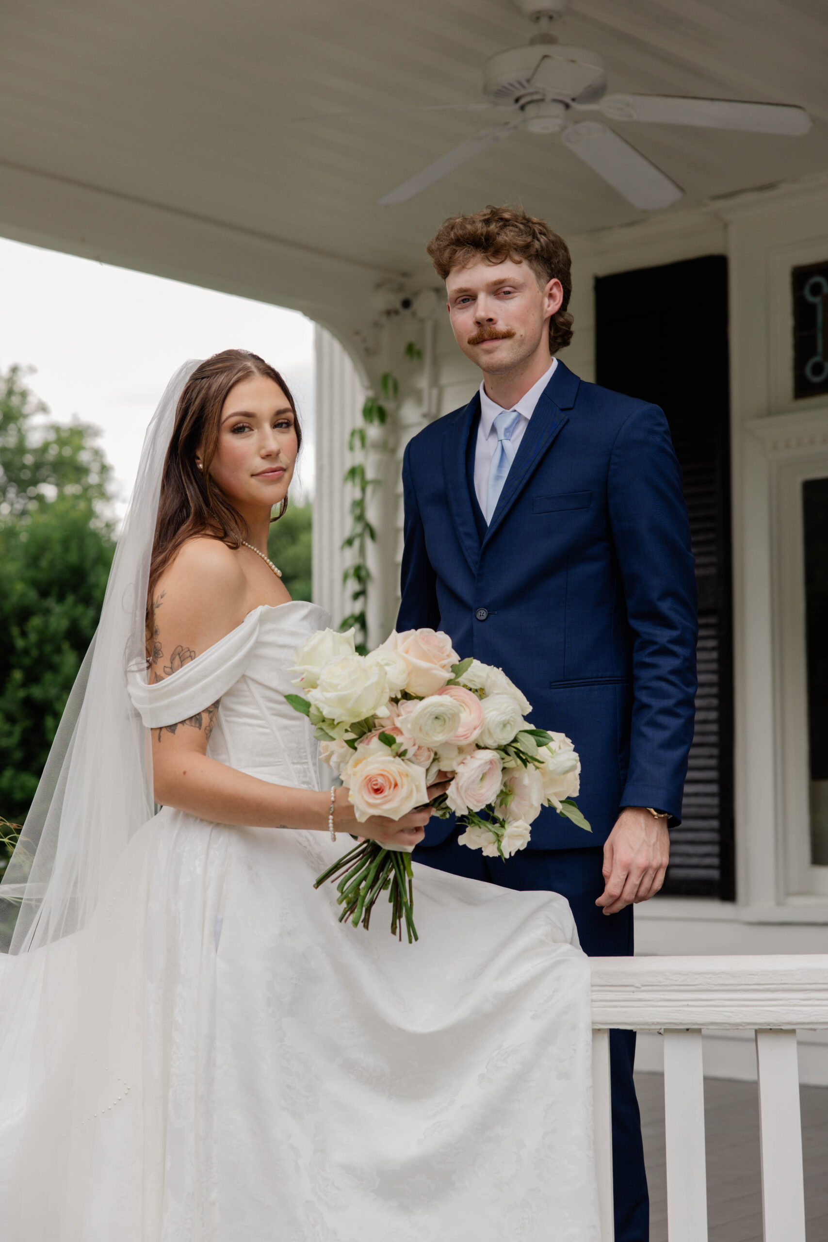 candid style wedding photos from a beautiful wedding in Georgia