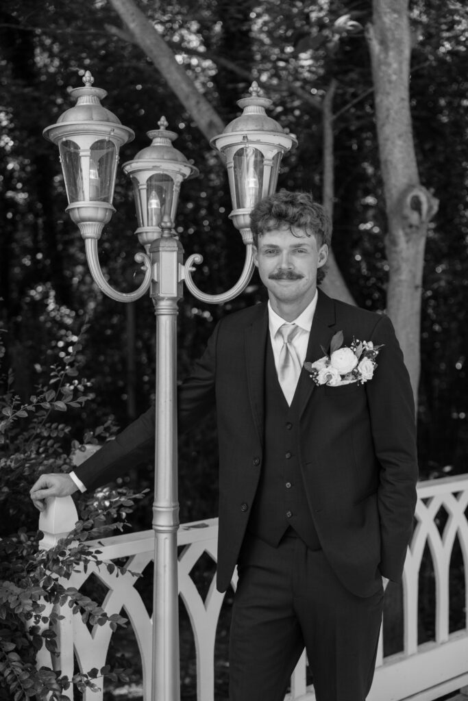 candid style wedding photos from a beautiful wedding in Georgia